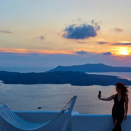 Villa Celestia Grand Fira (Santorini)