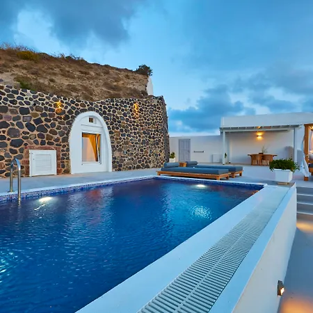 Villa Celestia Grand *