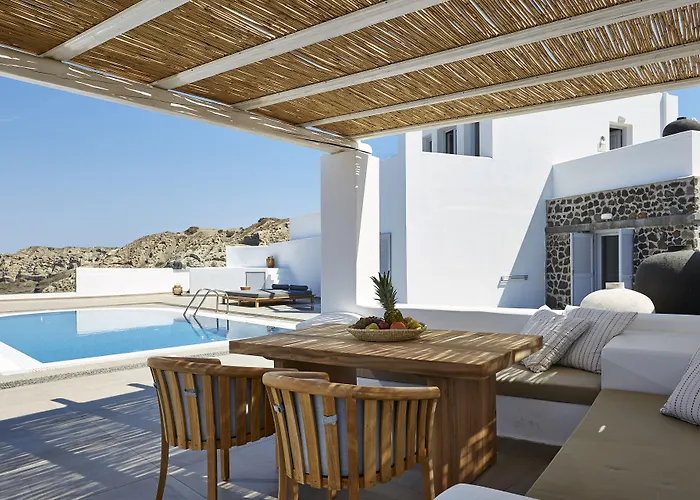 Celestia Grand Fira (Santorini)