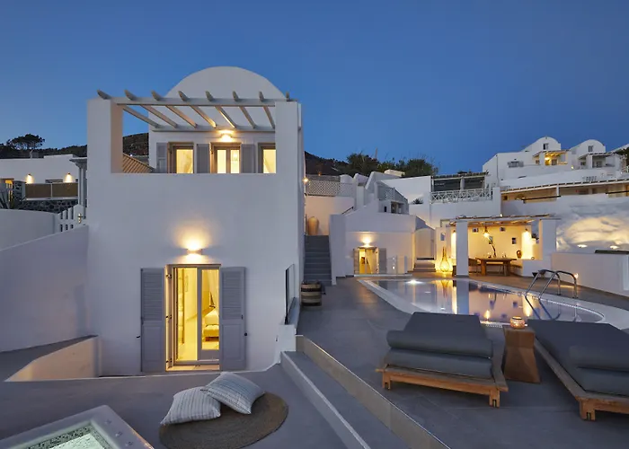 Celestia Grand Fira (Santorini)