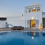 Villa Celestia Grand *