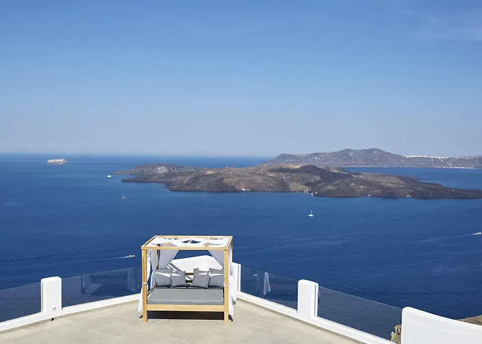 Celestia Grand Fira (Santorini)